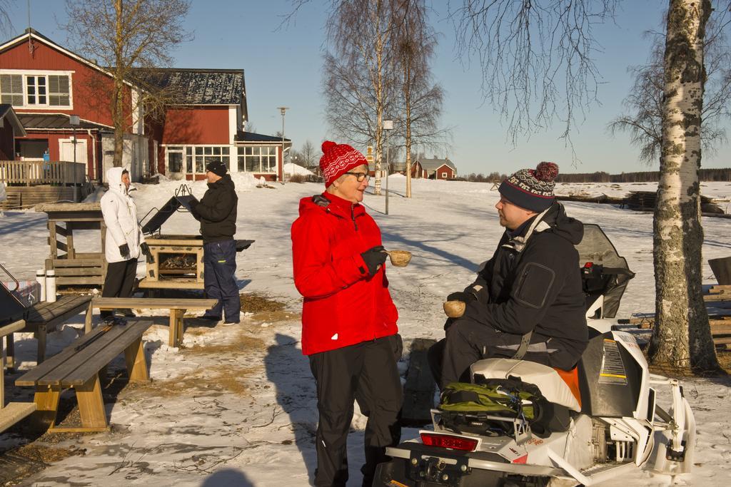 Hotel Kukkolaforsen Turist & Konferens Esterno foto
